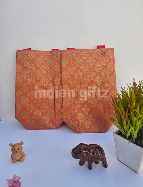 Pink with Golden Patern Non Woven Bag For|Wedding| Birthday | Housewarming| All Events (11 × 7 inch)