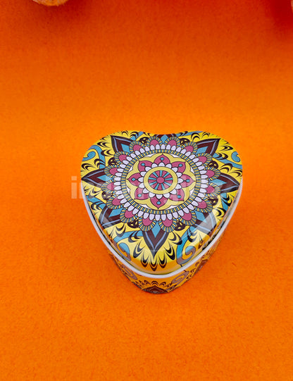Traditional Printed Heart Shape Empty Decorative Tin Box