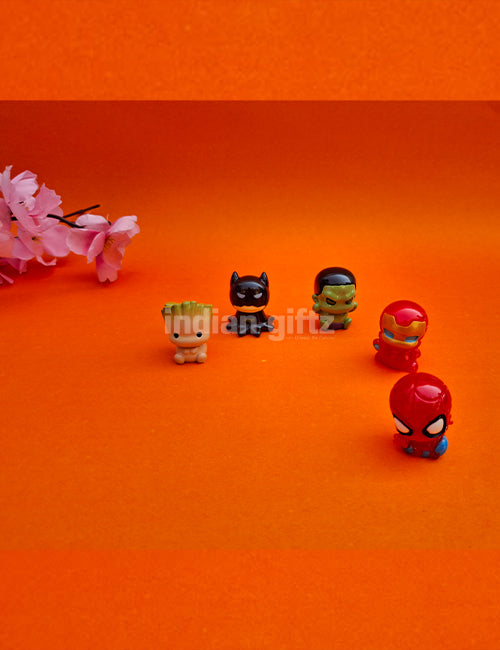 Super Hero Action mini Figures Set of 4 Characters Batman, Spiderman, hulk, and Groot Gifting, Home Decor, Table, Car Dashboard Office Table