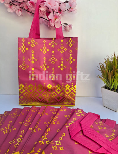 Megenta with Golden Patern Non Woven Bag For|Wedding| Birthday | Housewarming| All Events (11 × 8 inch)