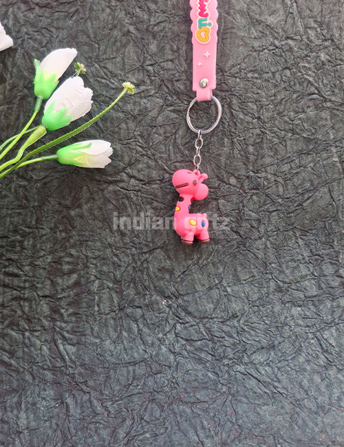 Cute Giraffe Cartoon Key Chain 2-Piece Set – Soft Rubber Animal Pendant.  Suitable for Birthday Return gift