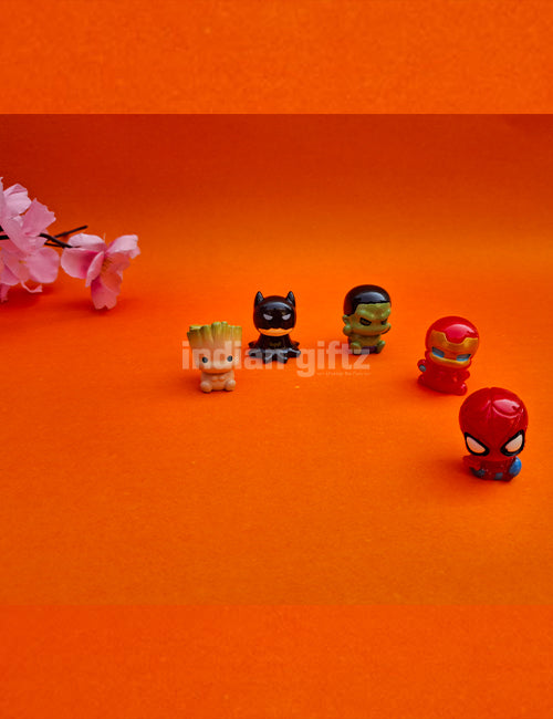 Super Hero Action mini Figures Set of 4 Characters Batman, Spiderman, hulk, and Groot Gifting, Home Decor, Table, Car Dashboard Office Table