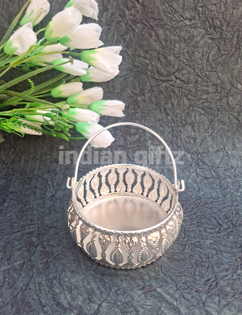 4 Inch German Silver Handle Basket Traditional, Pooja & Marriage Gift Tray  Wedding Return Gift