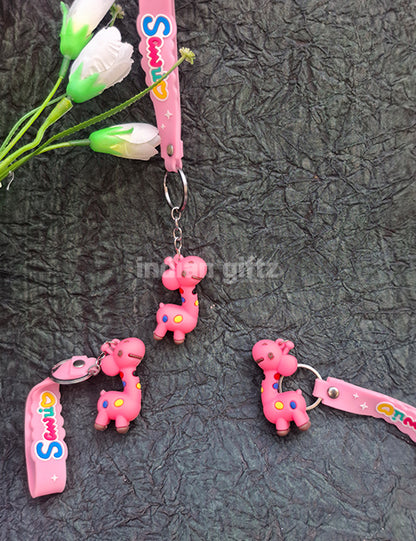 Cute Giraffe Cartoon Key Chain 2-Piece Set – Soft Rubber Animal Pendant.  Suitable for Birthday Return gift