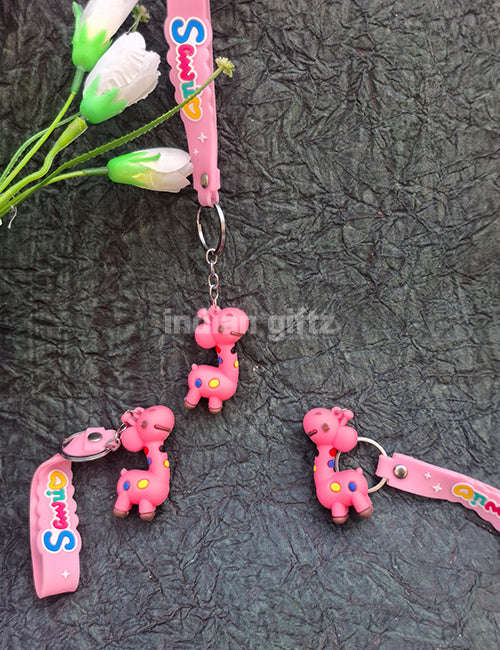 Cute Giraffe Cartoon Key Chain 2-Piece Set – Soft Rubber Animal Pendant.  Suitable for Birthday Return gift