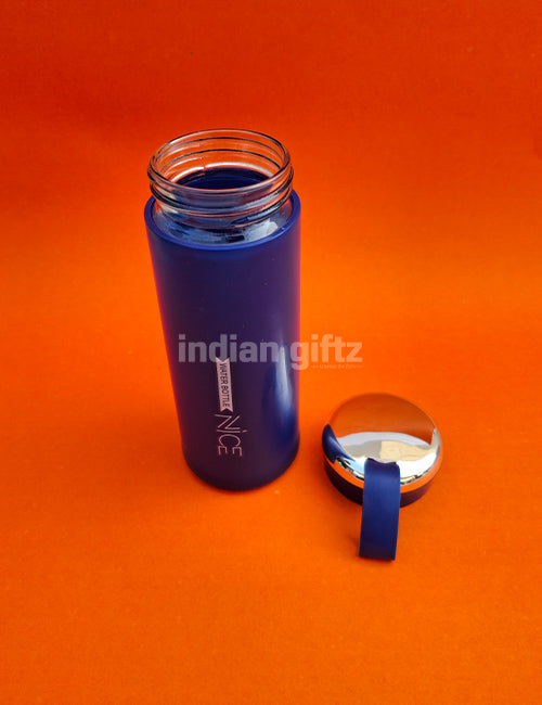 Nice Vacuum Insulated Glass Water Bottle 400ml with handle.  Perfectly suited for return gifts at birthdays, housewarming ceremonies, festive celebrations, and various special occasions