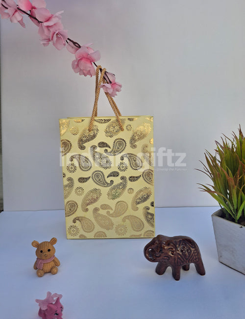 Green Printed Paper Gift Bags for Return Gifts | Weddings | Birthday (8 × 6 inch)